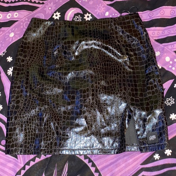 ASOS Snake Skin Skirt - Picture 2 of 4